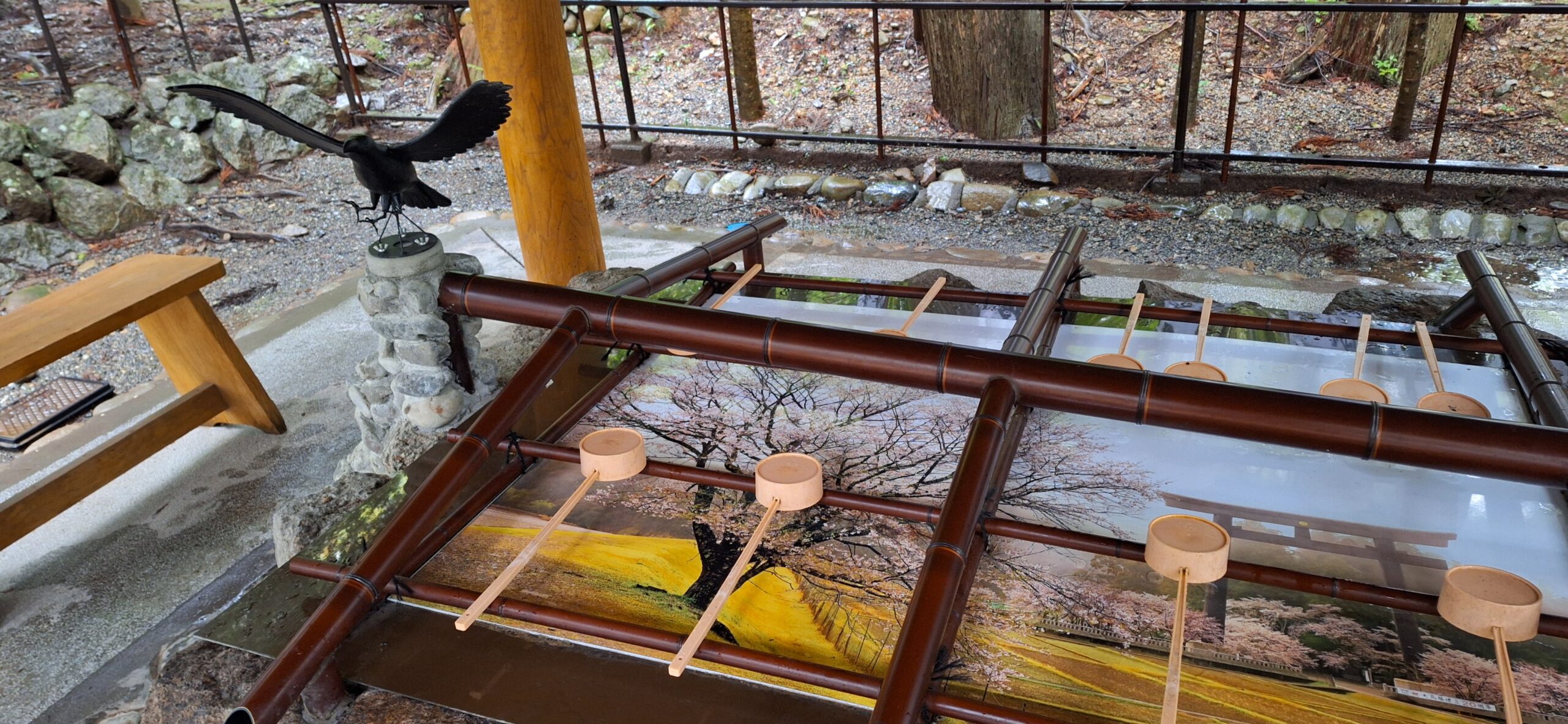 Ep.48 神社でカラスに出会う意味とは? 八咫烏の神話・民俗学・文化的背景から読み解く